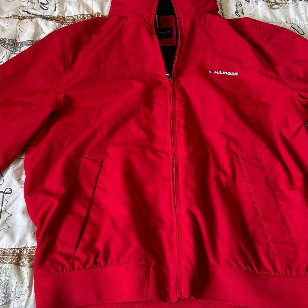 Tommy Hilfiger Red Windbreaker Jacket Vibrant Sporty Style